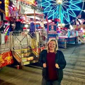 Meet your Posher, Cara